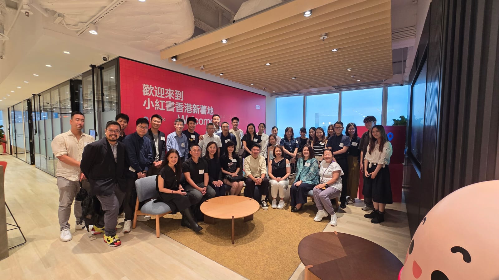 Cherrypicks Visits Xiaohongshu’s New Hong Kong Office