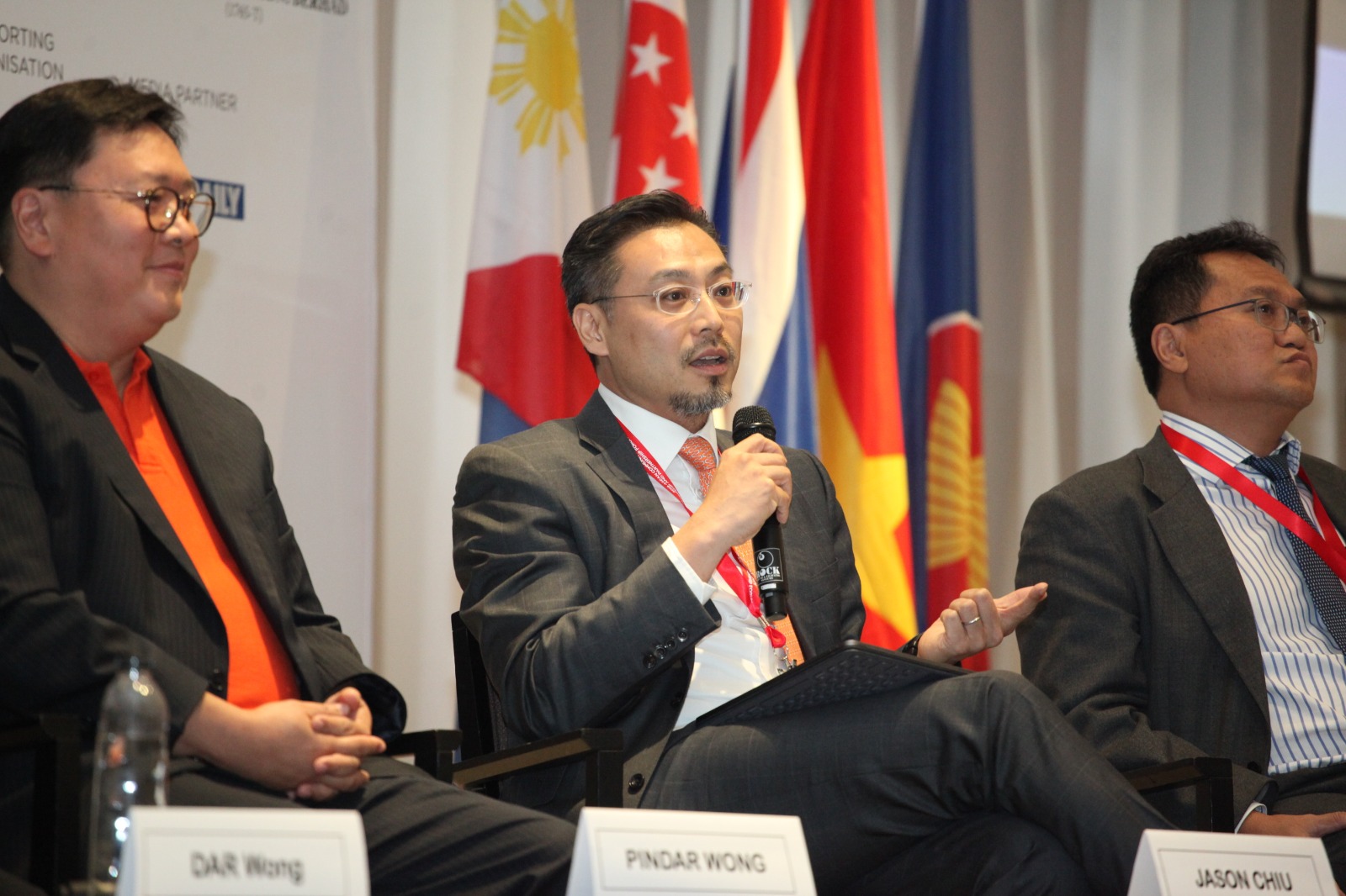 2019 ASEAN Community Leadership and Partnership Forum: Jason invited to share his views on the potential of technology to develop the digital economy in ASEAN countries